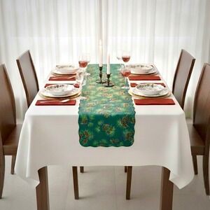 Quilted Reversible Christmas Table‎ Runner 53" Green Pine Cone Red Plaid Scallop